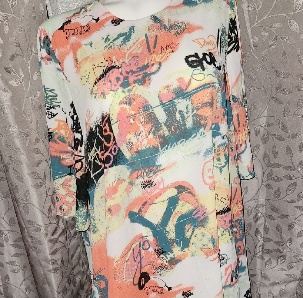 Melissa McCarthy Orange and Green Graphic Tunic